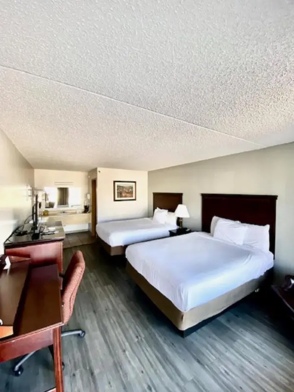 Willow Tree Inn Branson Main image