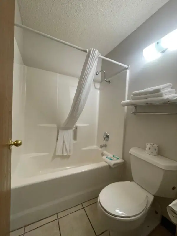 Willow Tree Inn Branson 7